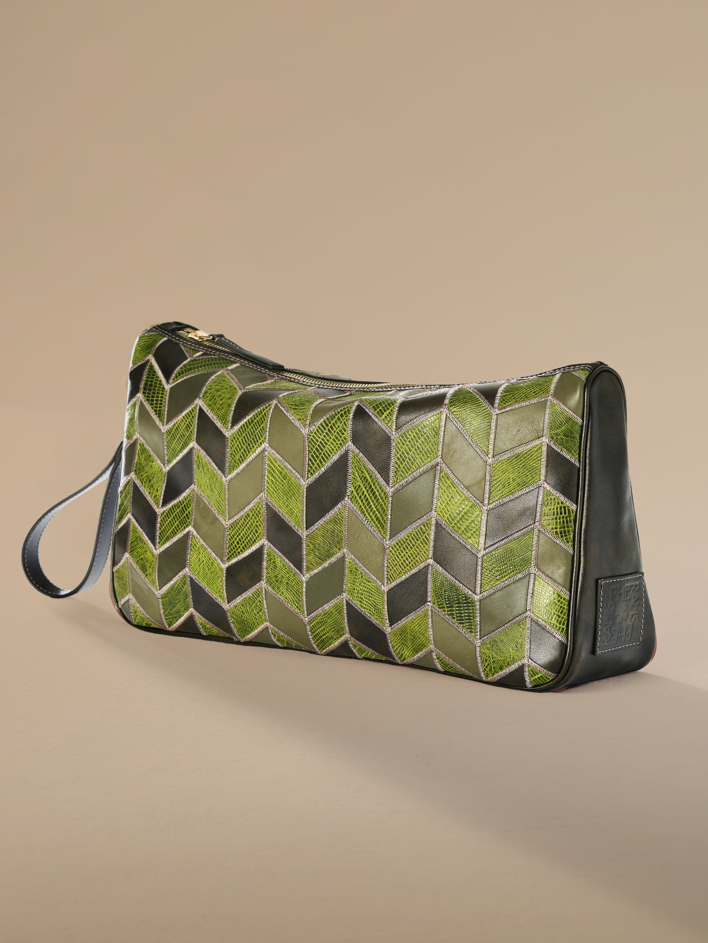 Chevron Maxi Clutch Green